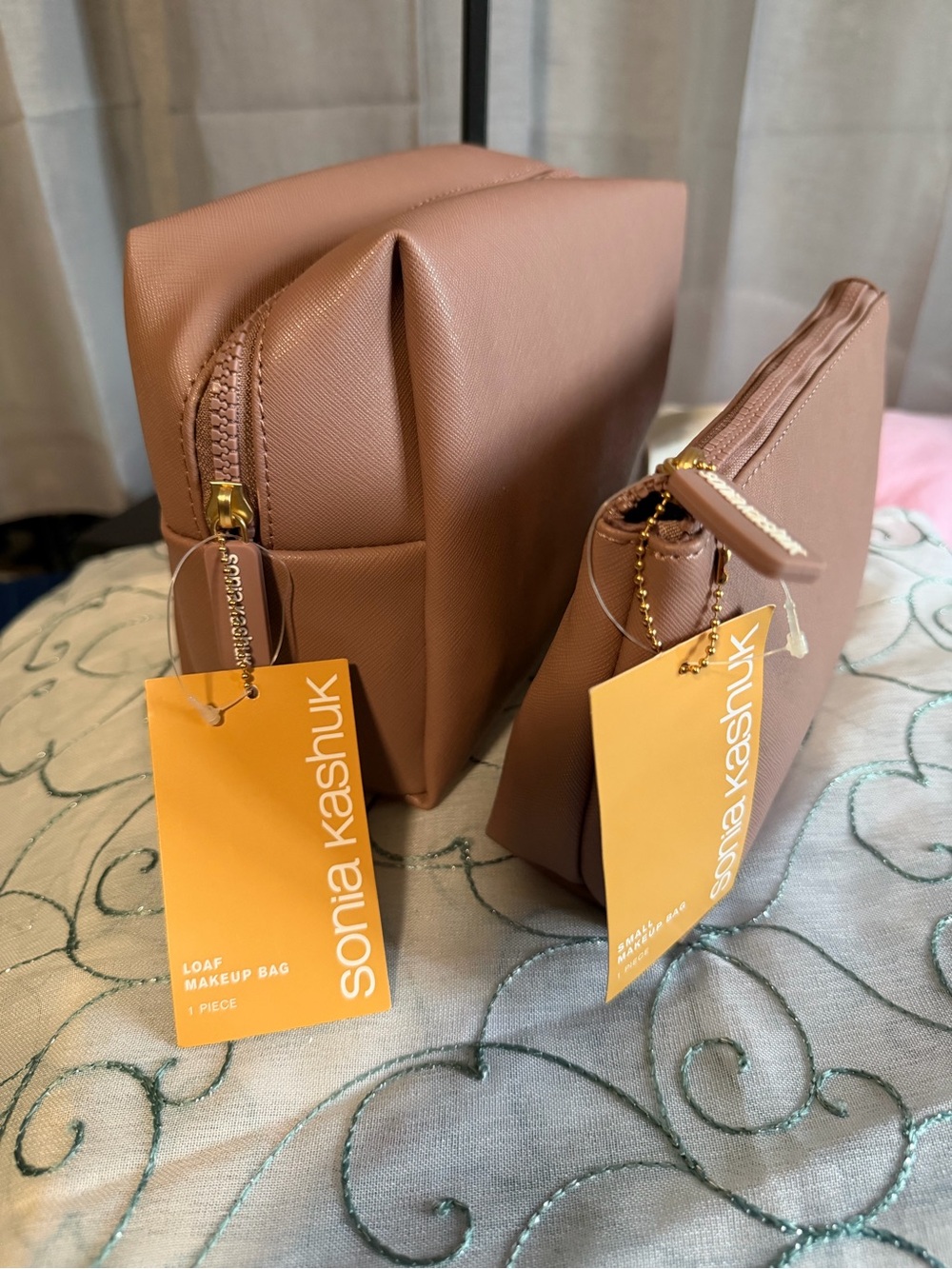 Sonia Kashuk Blush Nude Loaf Makeup Bag Set with Gold Hardware